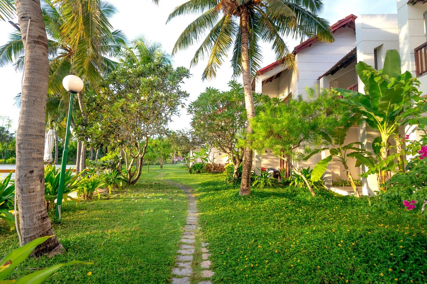 Mature gardens at Hotel Parkland